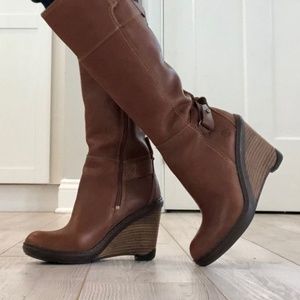 Timberland Stratham Heights Wedge Leather Boots size 6